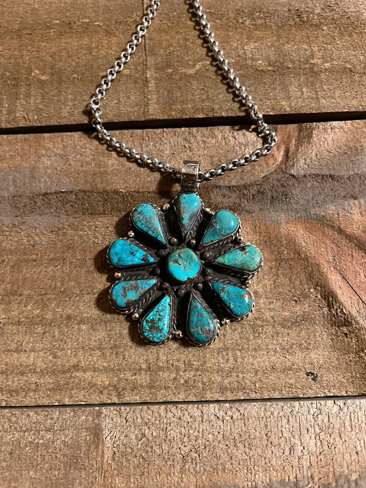 Loretta Pendant
